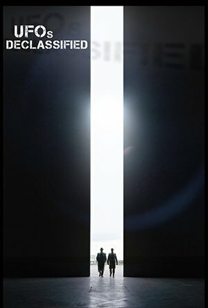 UFOs Declassified (2015) постер